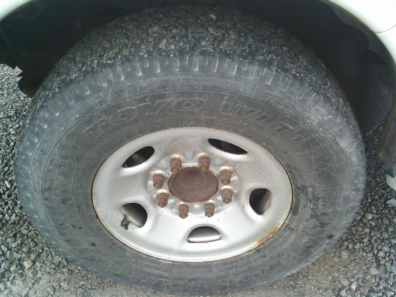 2011 Chevrolet Express RWD 2500 135 Photo