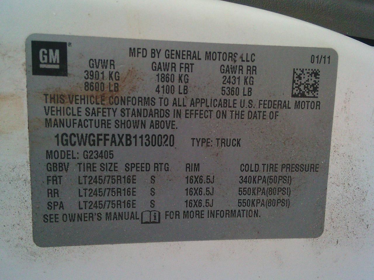 2011 Chevrolet Express RWD 2500 135 Photo