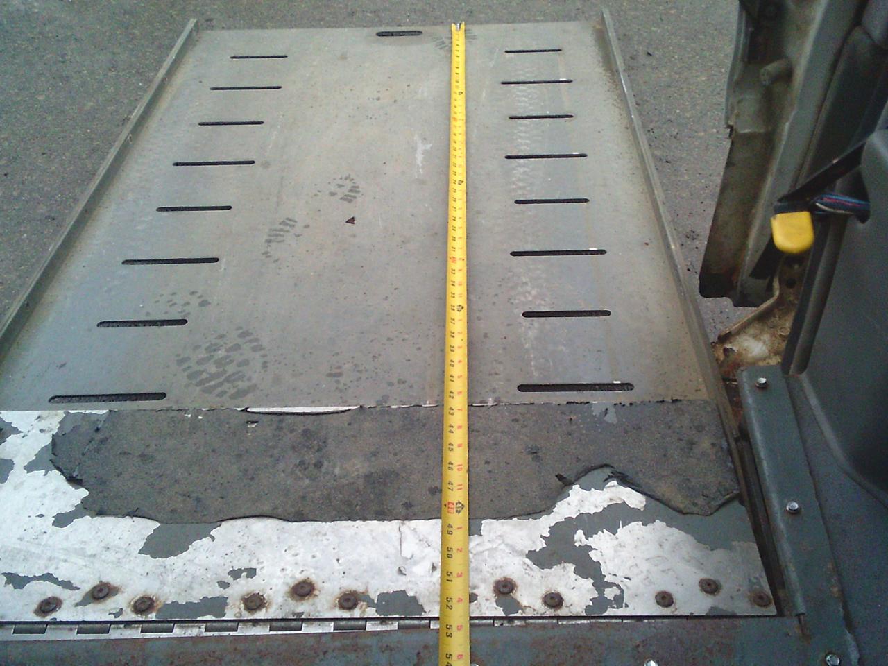 2008 Toyota Sienna wheel chair 5dr XLE Mobility 5 Pass FWD Photo