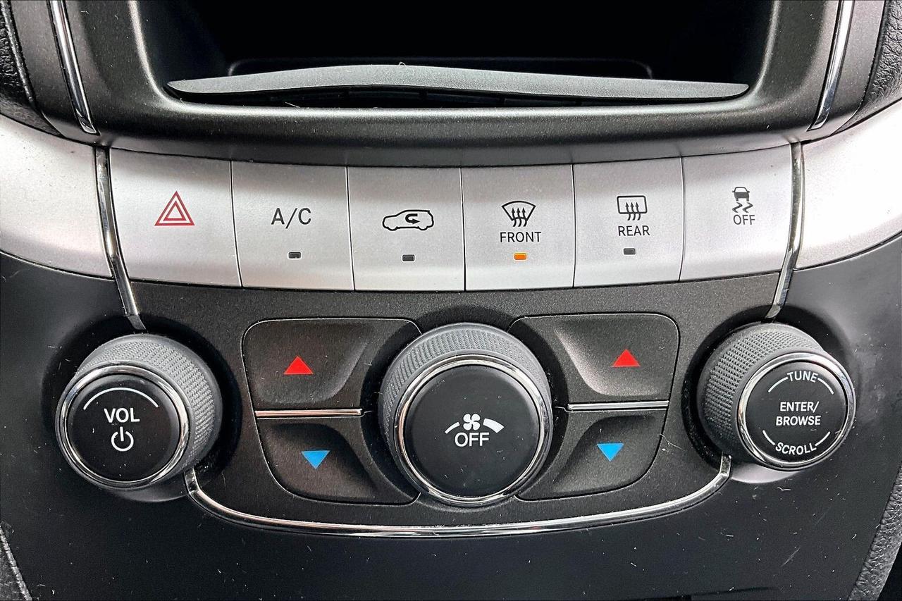 2018 Dodge Journey SE Plus | LOW KM | FWD Photo