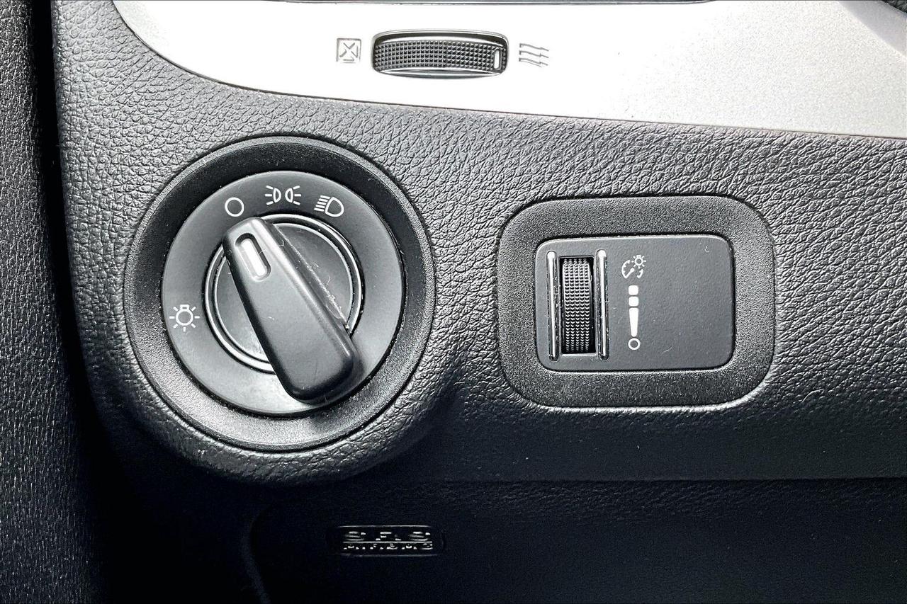 2018 Dodge Journey SE Plus | LOW KM | FWD Photo