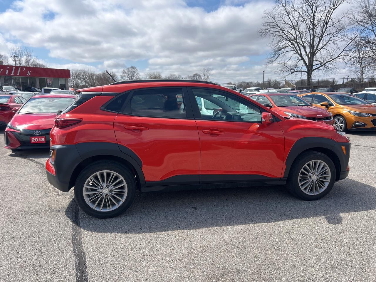 2020 Hyundai KONA LUXURY, CLEAN CARFAX, SUNROOF, LEATHER, BACKUP CAM - Photo #7