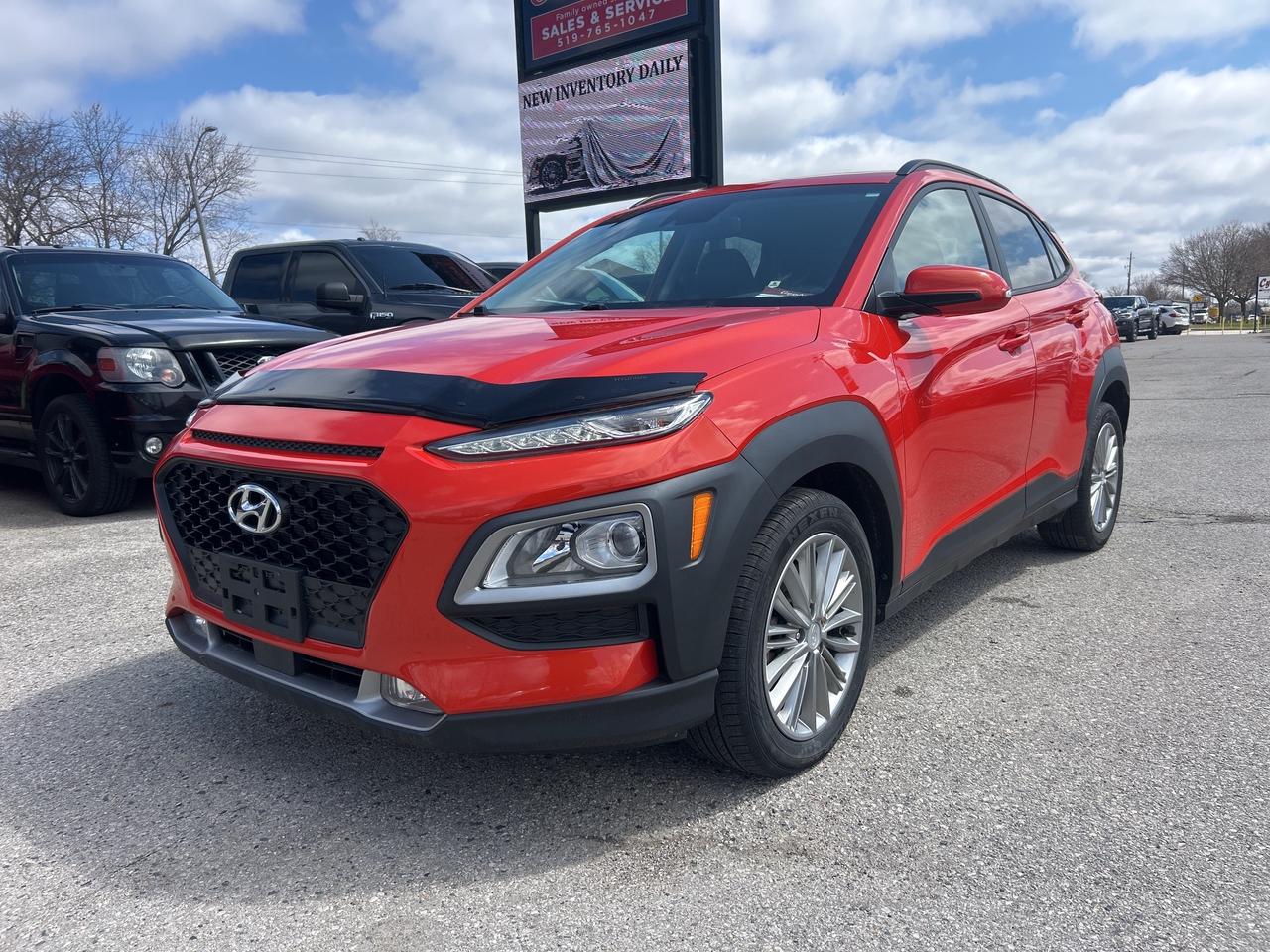 2020 Hyundai KONA LUXURY, CLEAN CARFAX, SUNROOF, LEATHER, BACKUP CAM - Photo #10