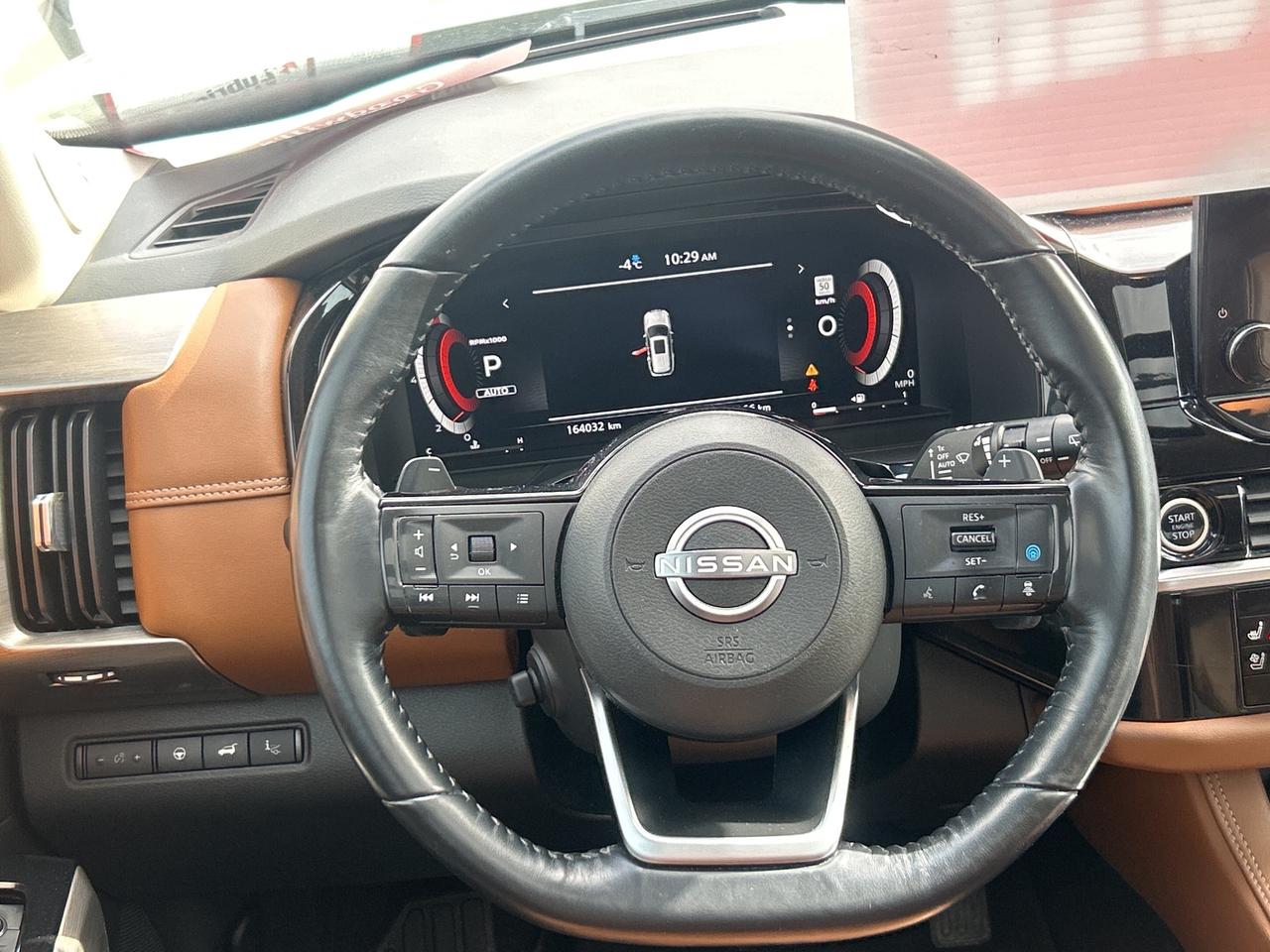 2022 Nissan Pathfinder PLATINUM, AWD, CLEAN CARFAX, 7 PASS, REMOTE START! - Photo #15