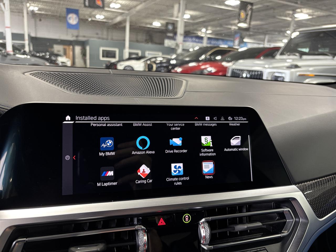 2022 BMW M4 Coupe|MANUAL|CUSTOMTITANIUMINTAKE|CARBONSEATS|HUD| Photo