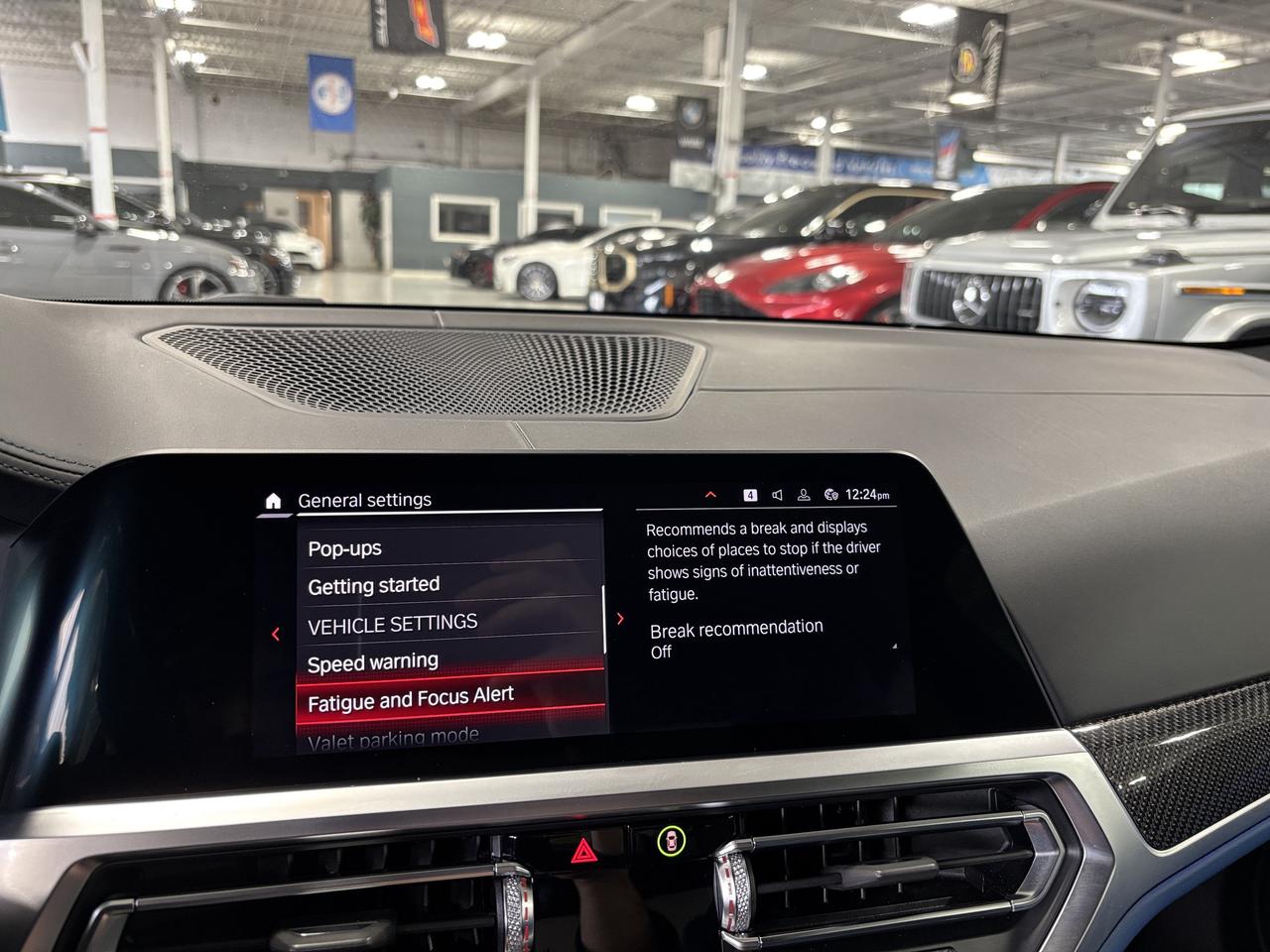 2022 BMW M4 Coupe|MANUAL|CUSTOMTITANIUMINTAKE|CARBONSEATS|HUD| Photo