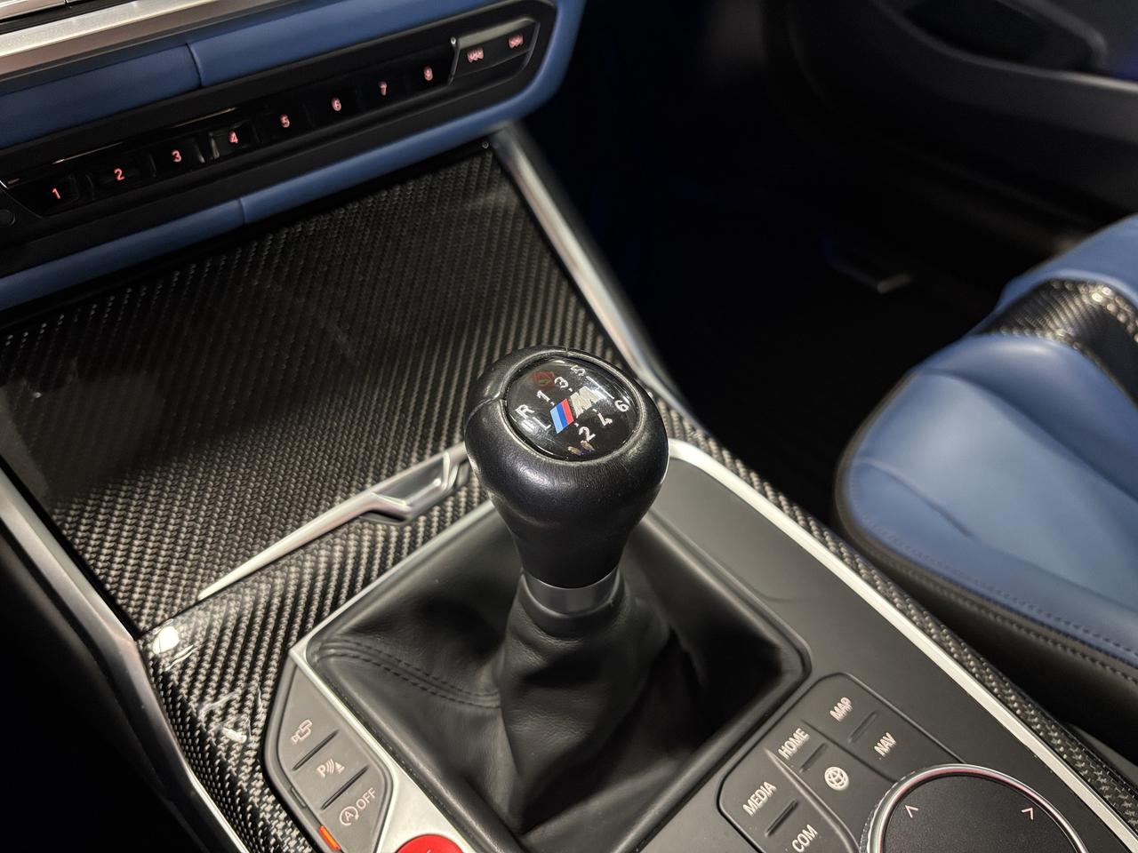 2022 BMW M4 Coupe|MANUAL|CUSTOMTITANIUMINTAKE|CARBONSEATS|HUD| Photo