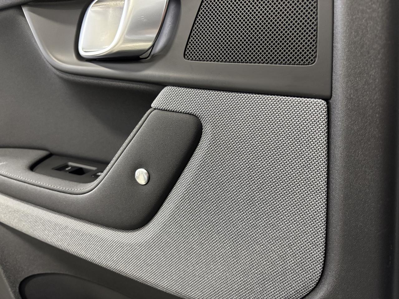 2023 Polestar 2 Long Range Dual Motor|AWD|NAV|BACKUPCAM|SAFETYTECH Photo