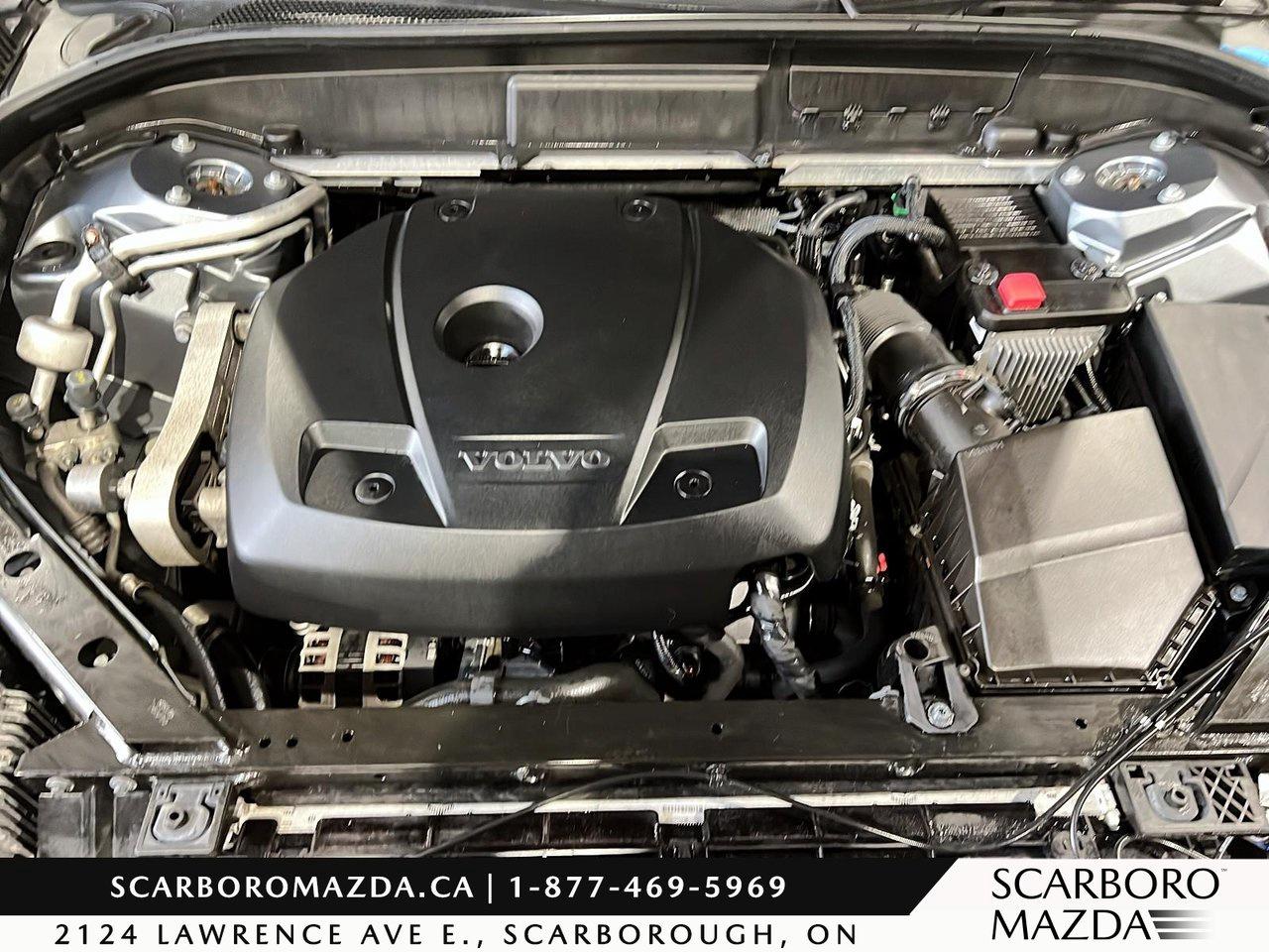 2021 Volvo XC60 Momentum Photo