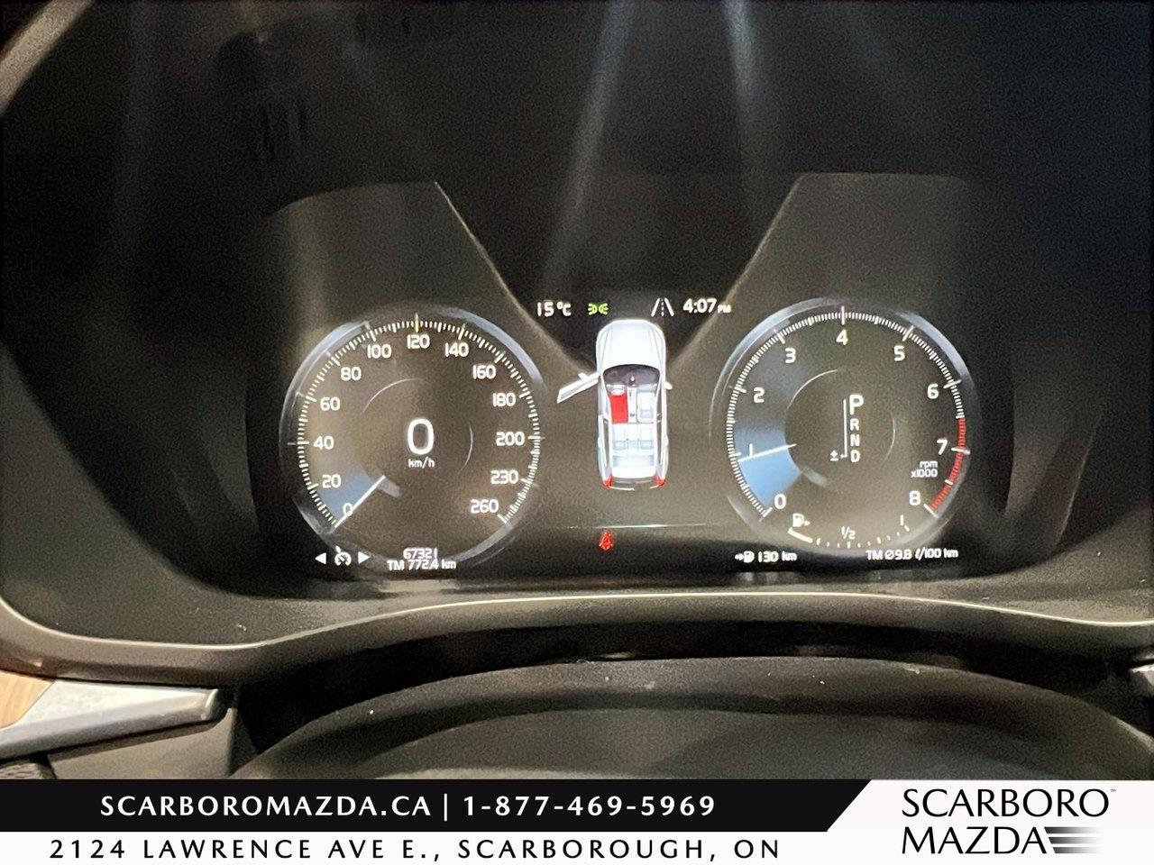 2021 Volvo XC60 Momentum Photo