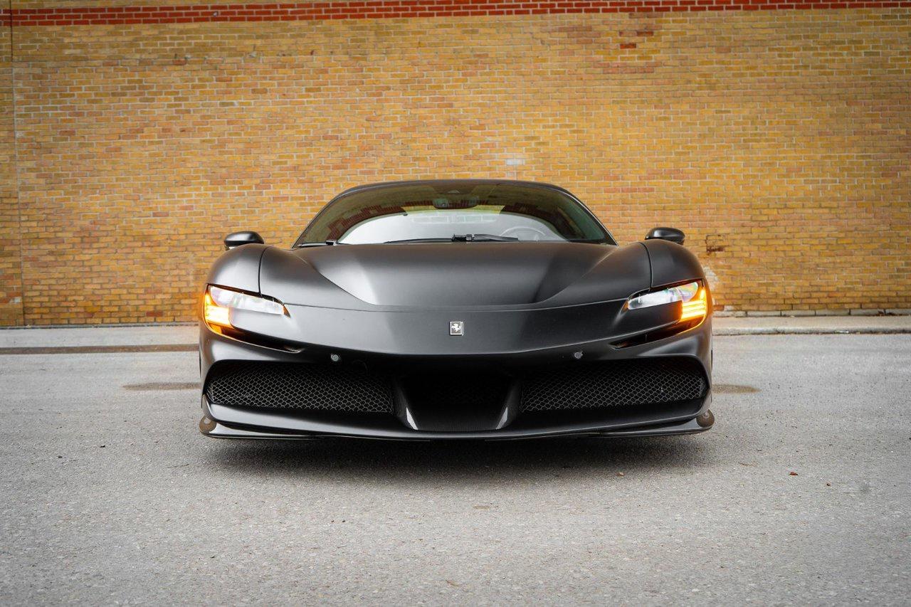 2023 Ferrari SF90 Spider  Photo
