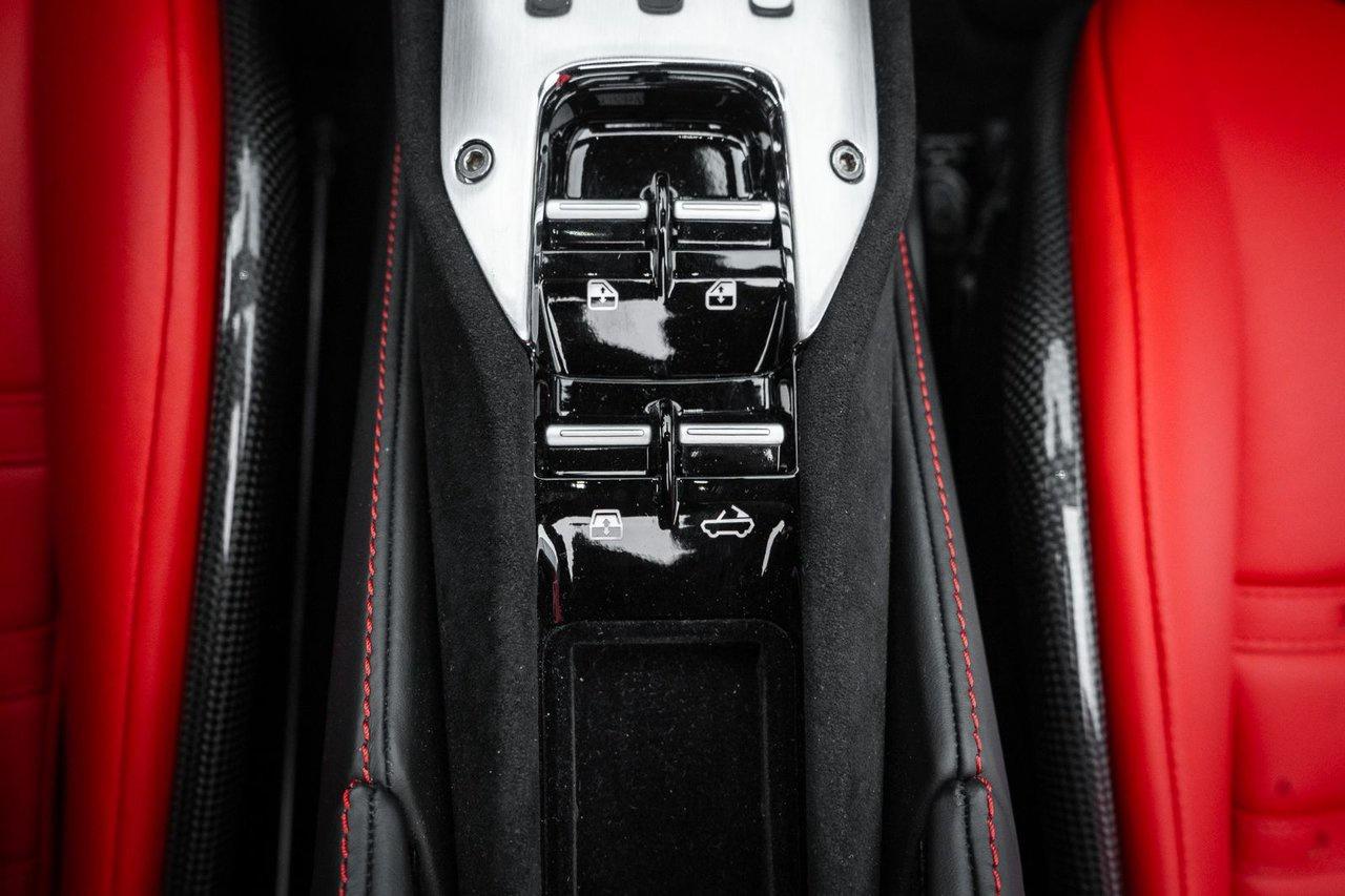2023 Ferrari SF90 Spider  Photo