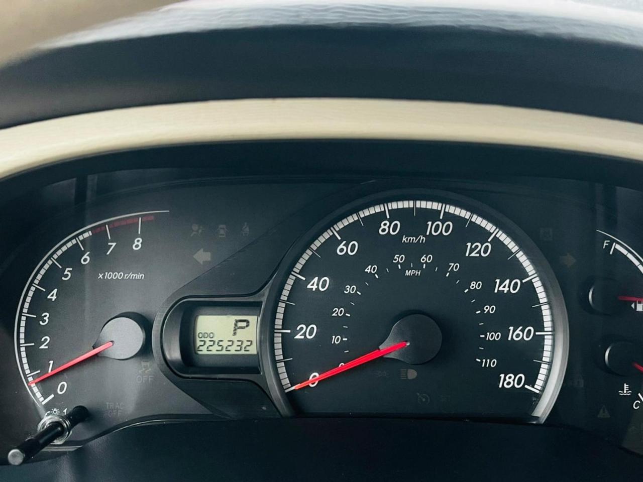 2011 Toyota Sienna LE 4dr Front-wheel Drive Passenger Van Automatic Photo