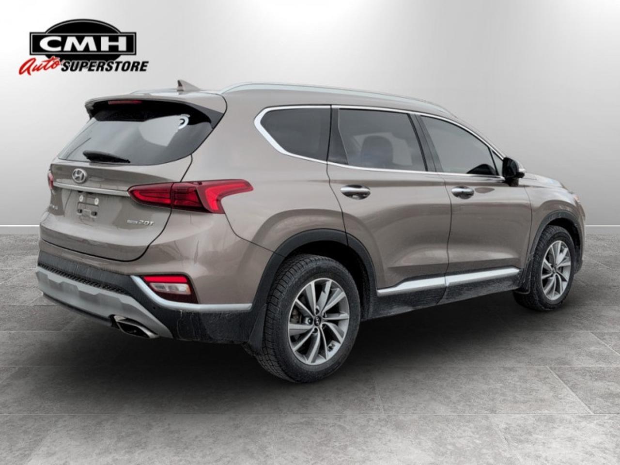 2019 Hyundai Santa Fe 2.0T Luxury AWD  **CLEAN CARFAX** Photo