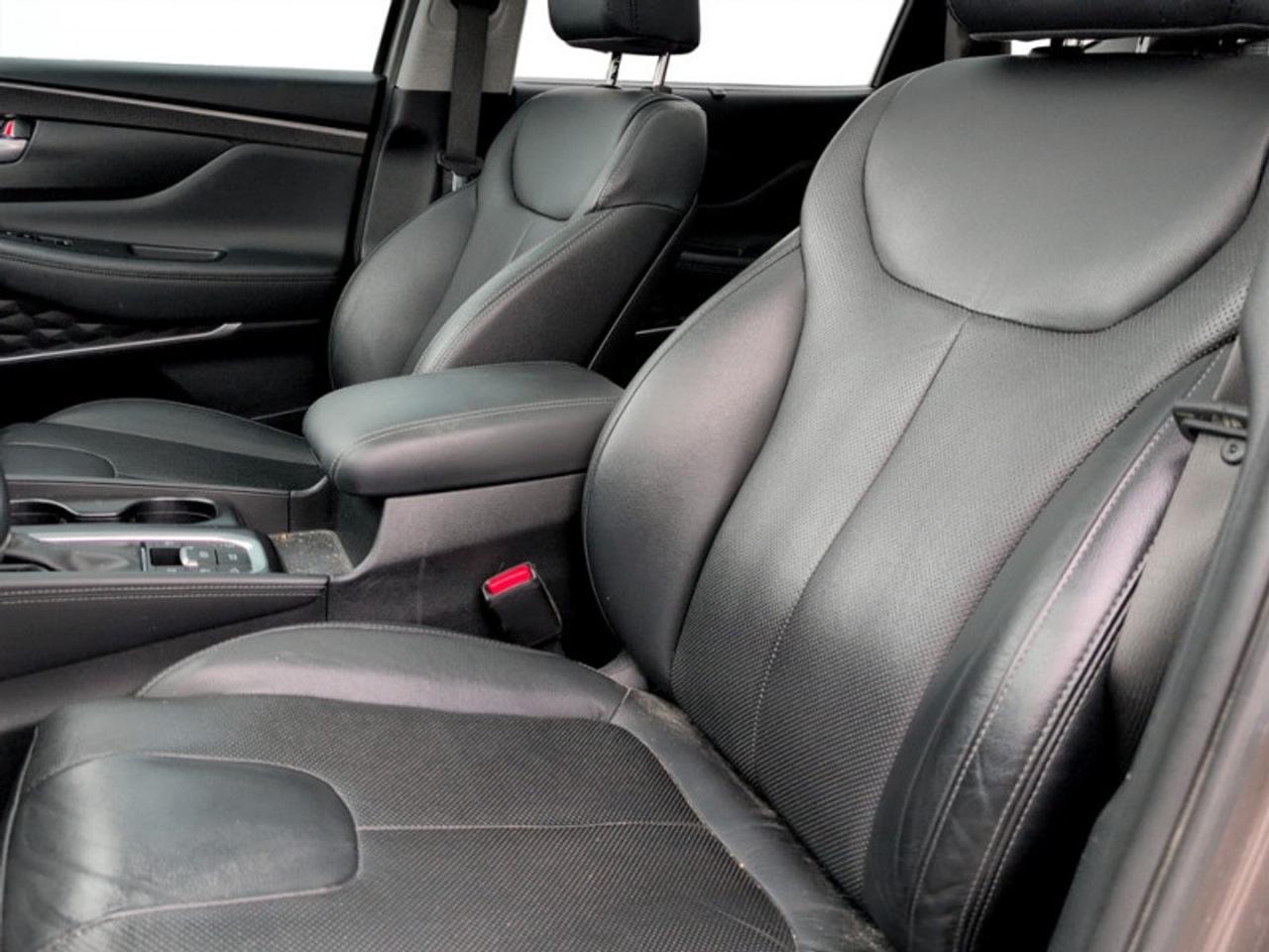 2019 Hyundai Santa Fe 2.0T Luxury AWD  **CLEAN CARFAX** Photo