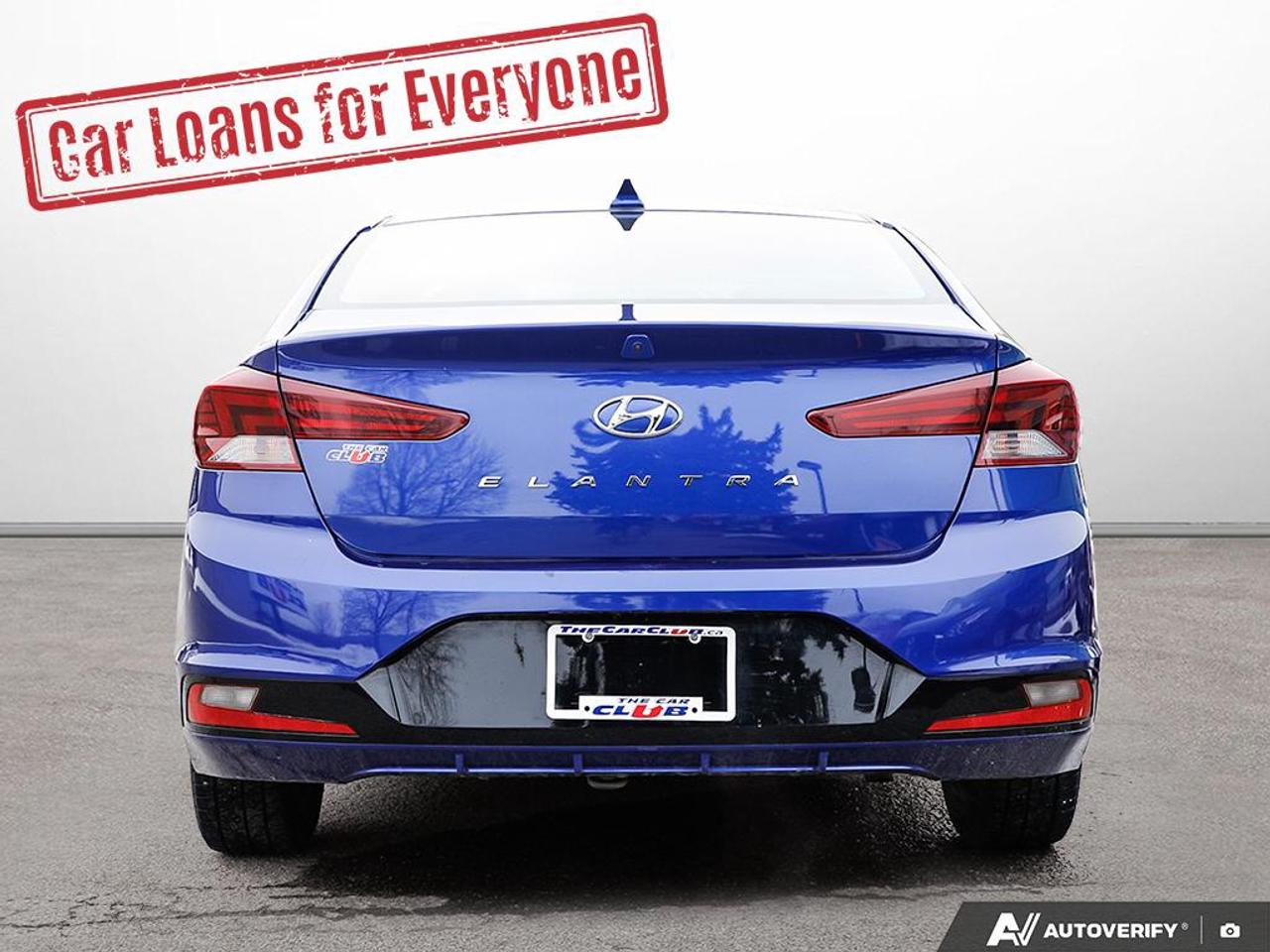 2020 Hyundai Elantra Preferred w/Sun & Safety Package Photo4