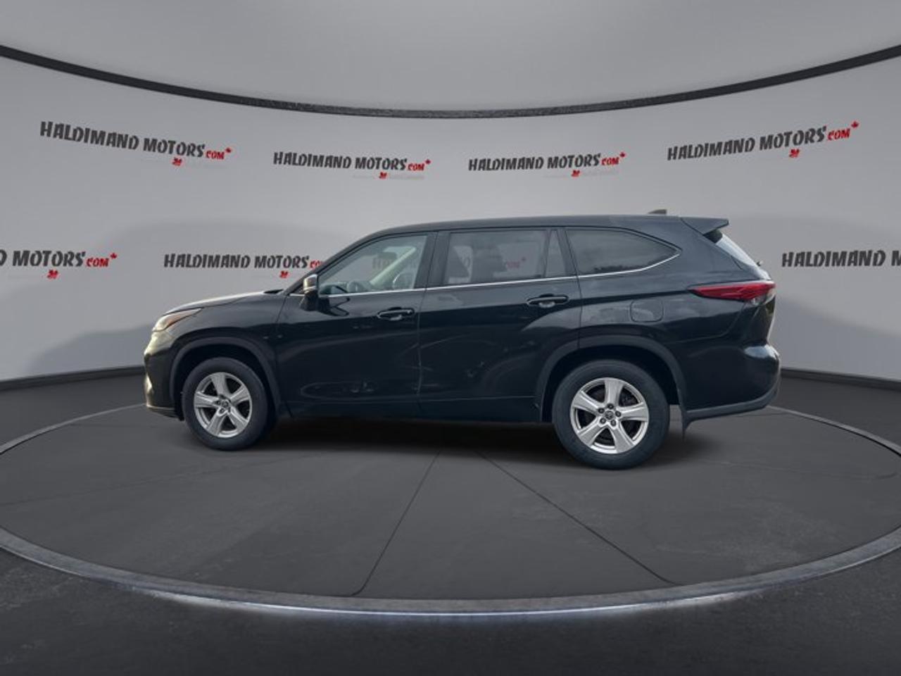 2023 Toyota Highlander LE AWD | No accidents Photo