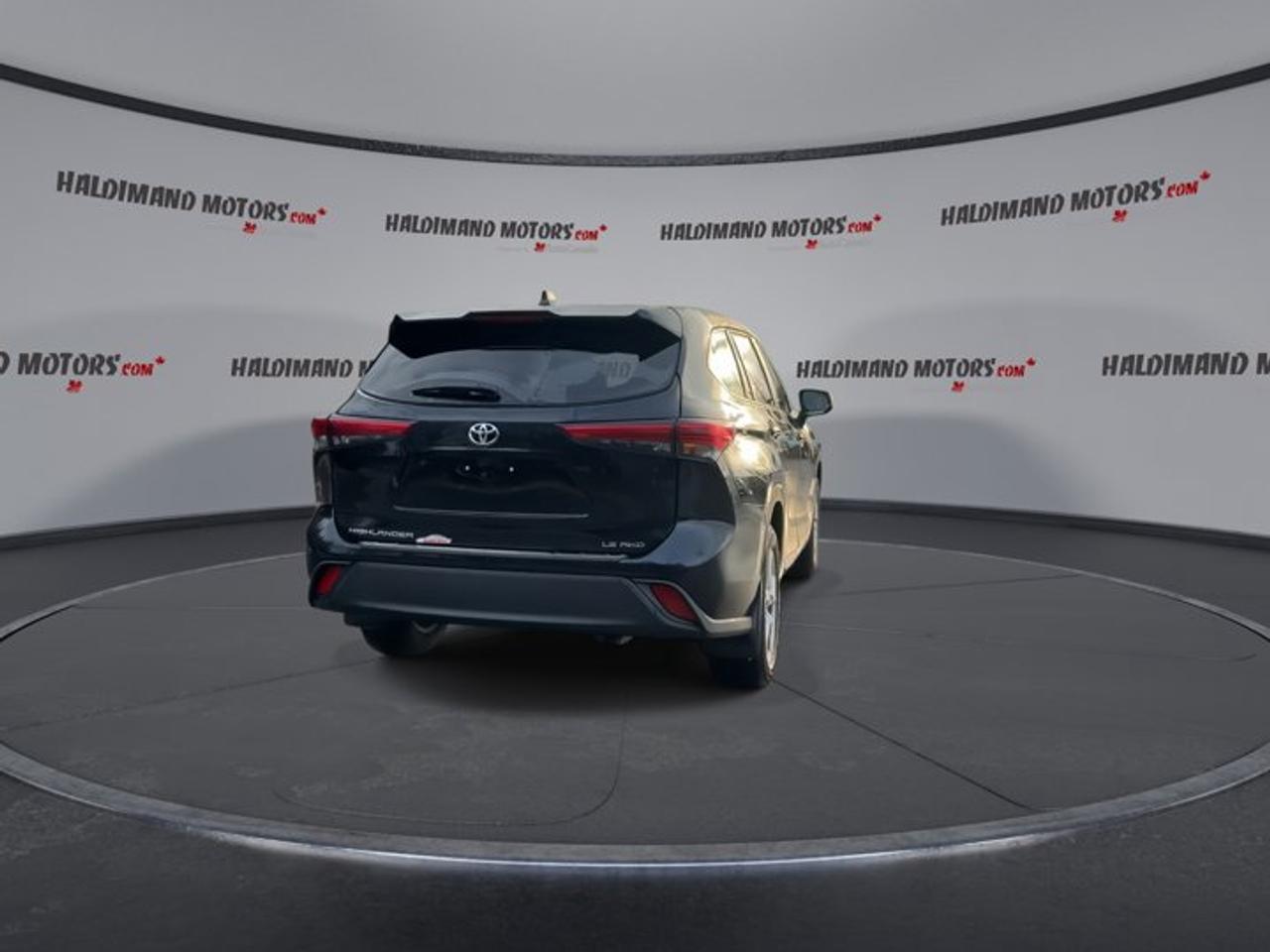 2023 Toyota Highlander LE AWD | No accidents Photo