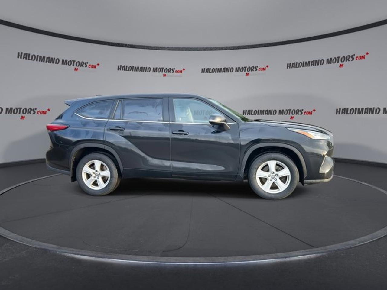 2023 Toyota Highlander LE AWD | No accidents Photo