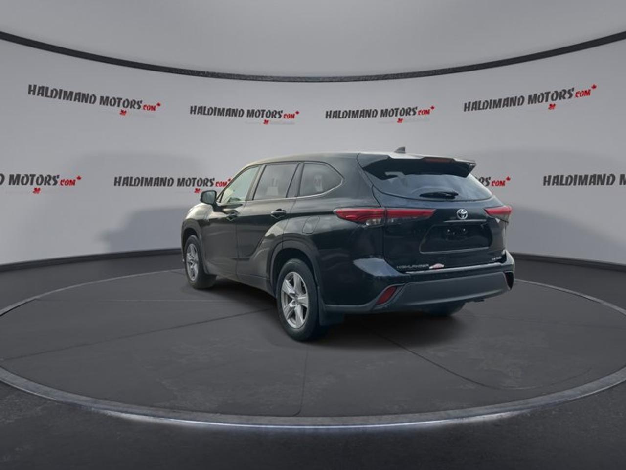 2023 Toyota Highlander LE AWD | No accidents Photo