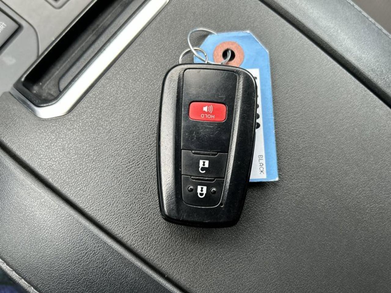 2023 Toyota Highlander LE AWD | No accidents Photo