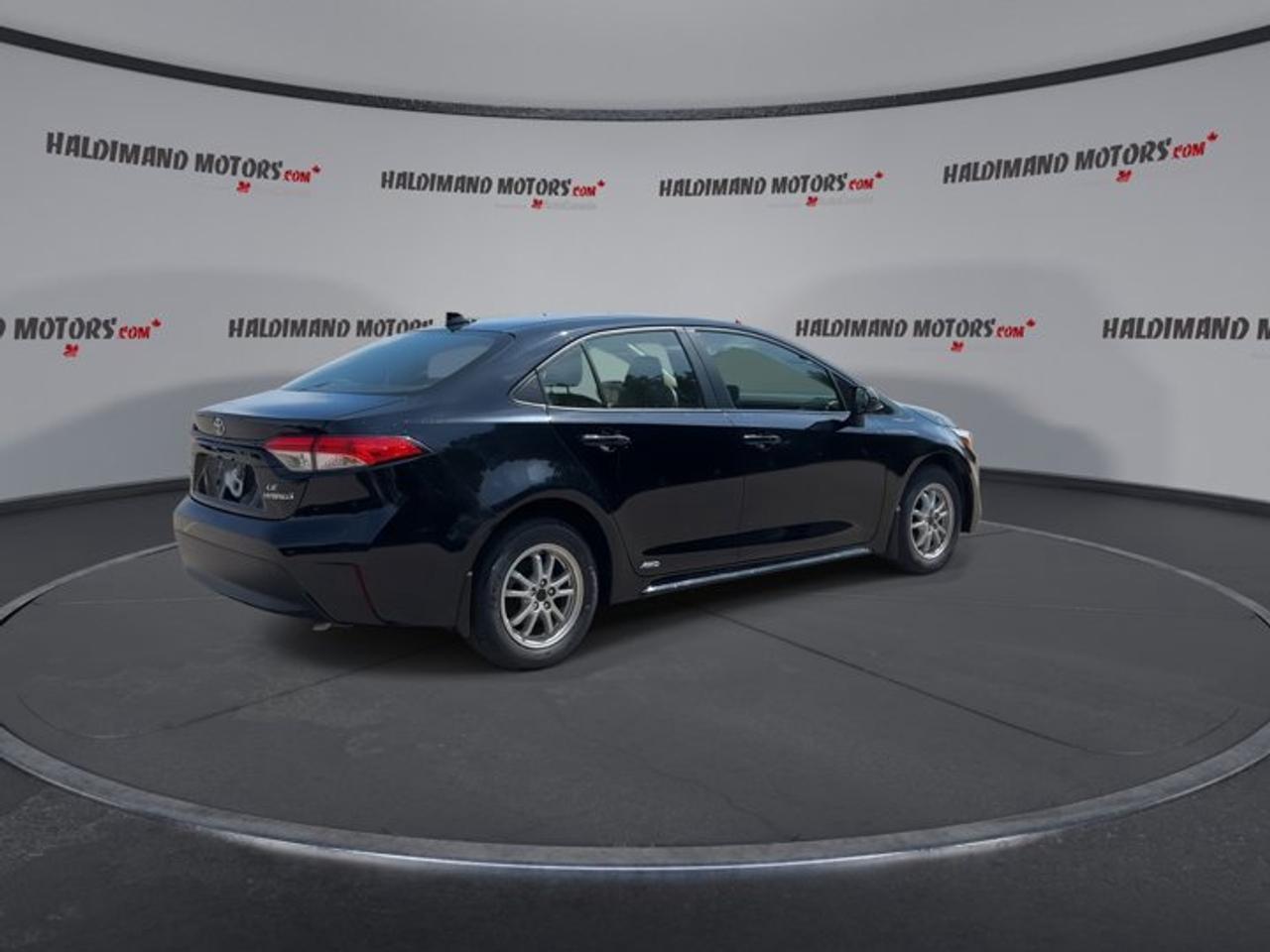 2023 Toyota Corolla Hybrid LE AWD | No accidents Photo