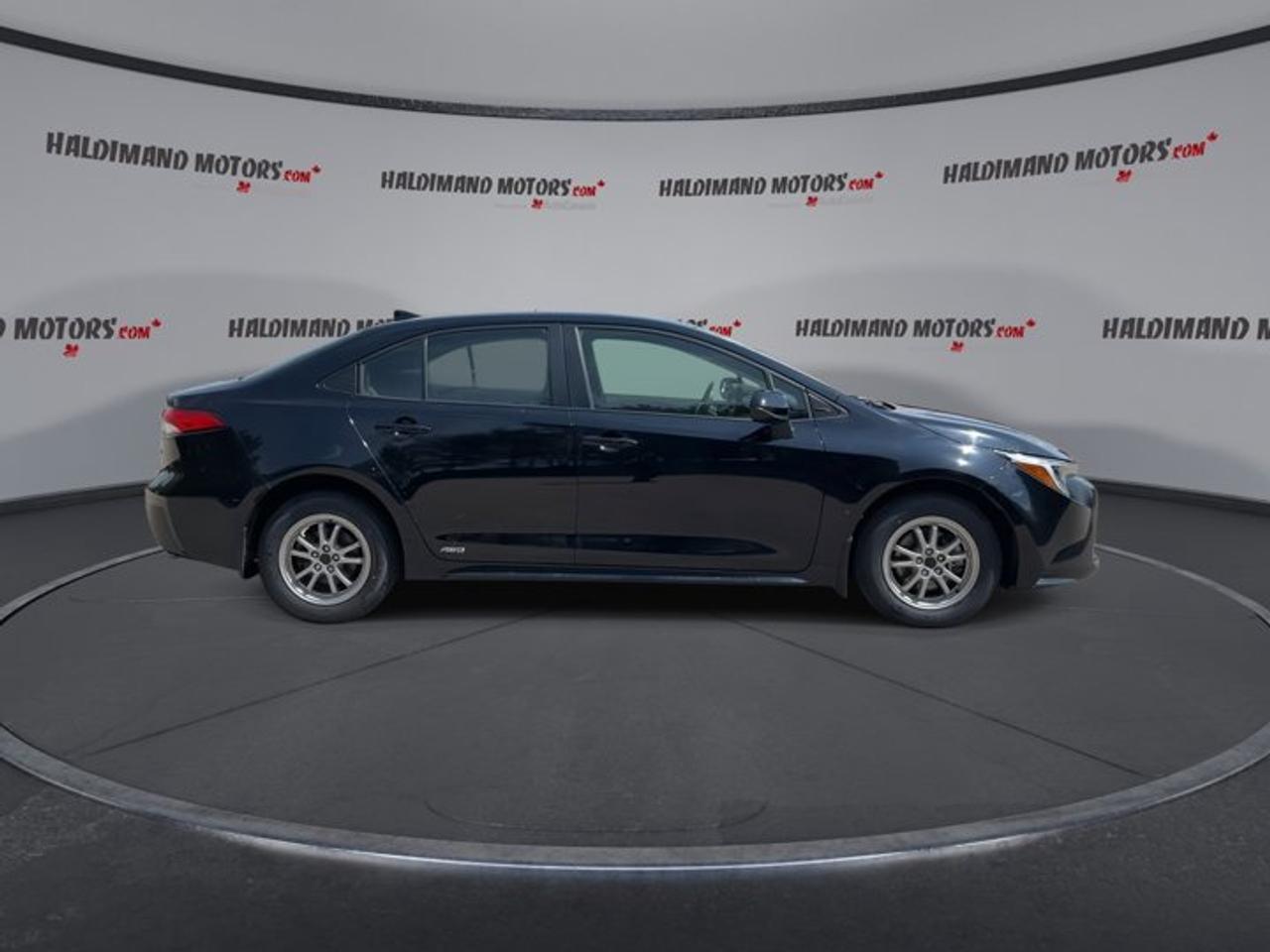 2023 Toyota Corolla Hybrid LE AWD | No accidents Photo