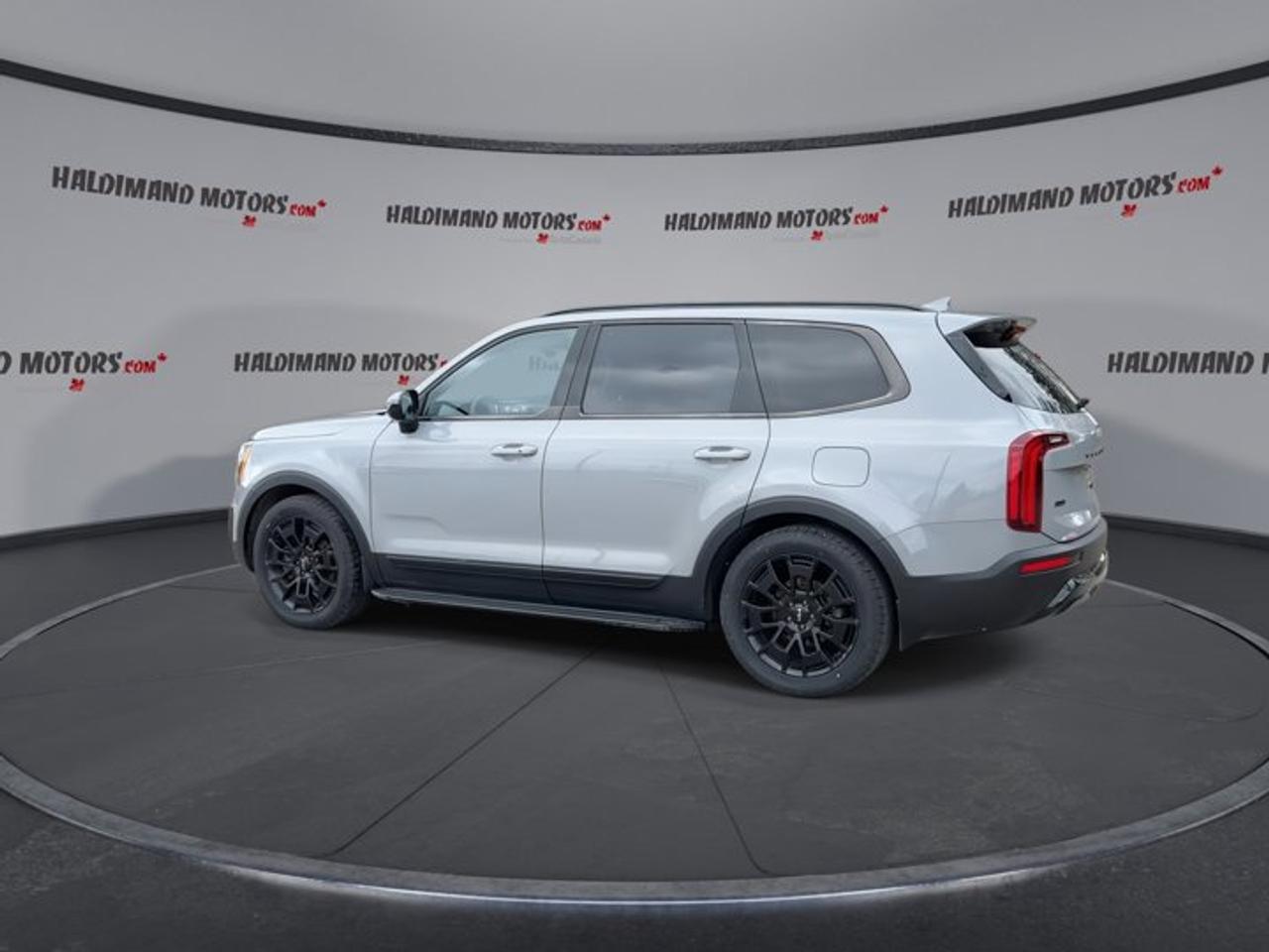 2022 Kia Telluride SX AWD | 360 Camera | No accidents | One owner Photo