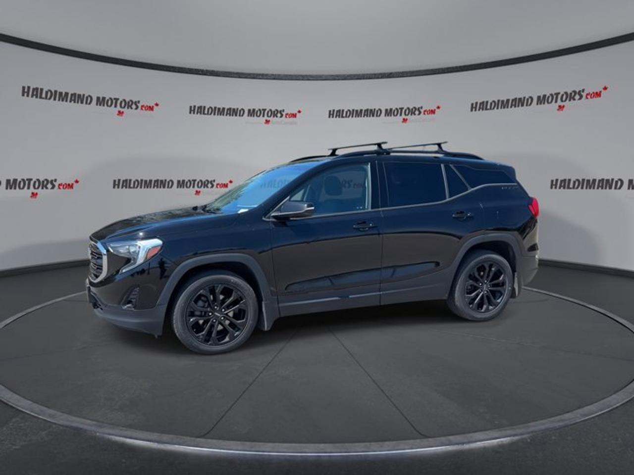 2020 GMC Terrain Elevation | One Owner | No Accidents | Leather Seats | Heated Steering Wheel Photo3