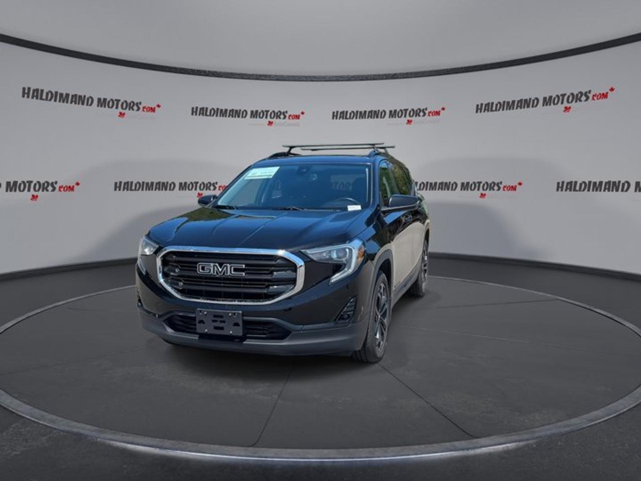2020 GMC Terrain Elevation | One Owner | No Accidents | Leather Seats | Heated Steering Wheel Photo2