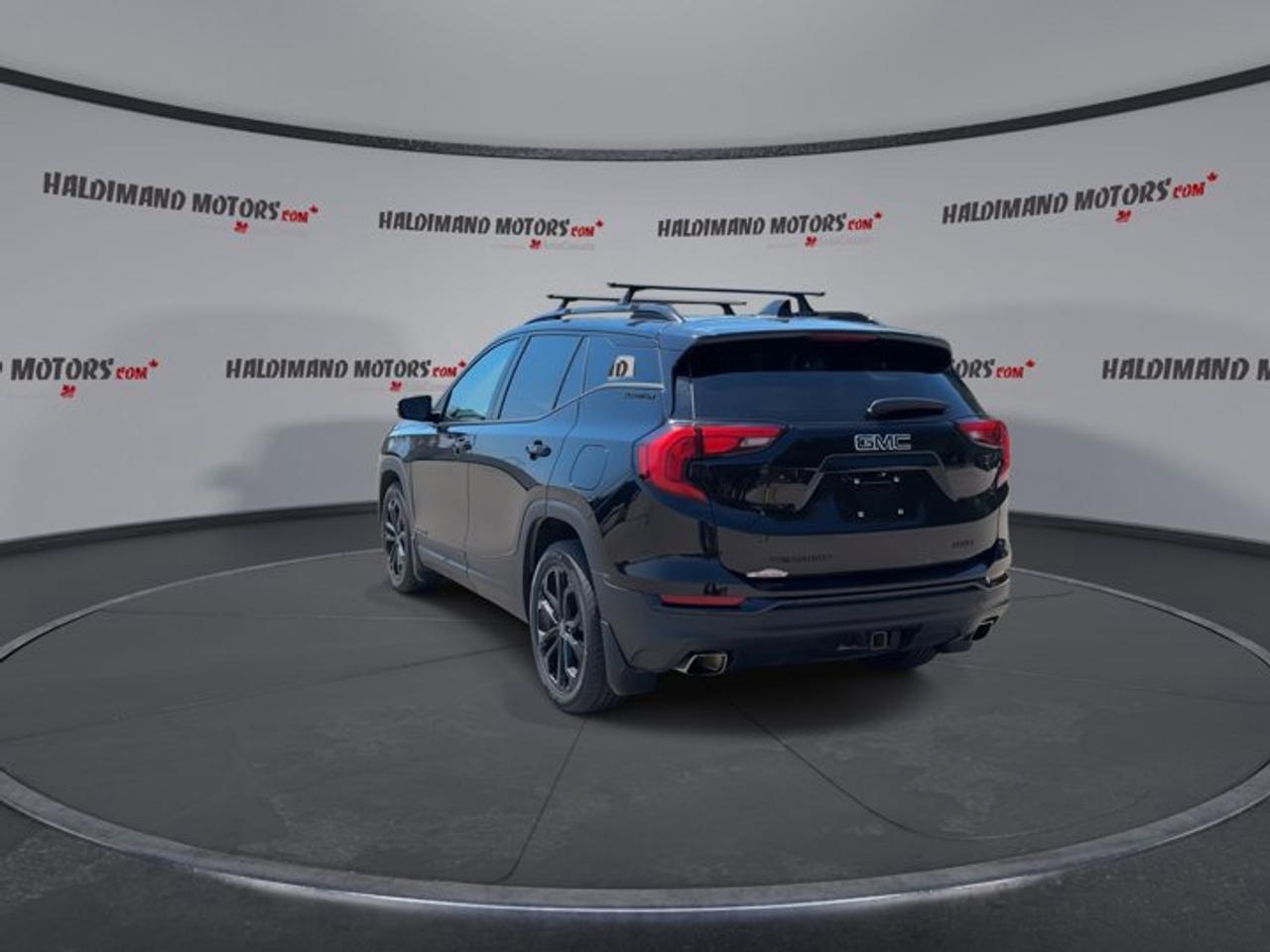 2020 GMC Terrain Elevation | One Owner | No Accidents | Leather Seats | Heated Steering Wheel Photo