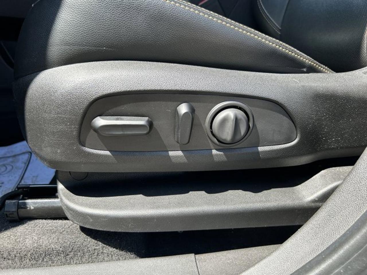 2020 GMC Terrain Elevation | One Owner | No Accidents | Leather Seats | Heated Steering Wheel Photo