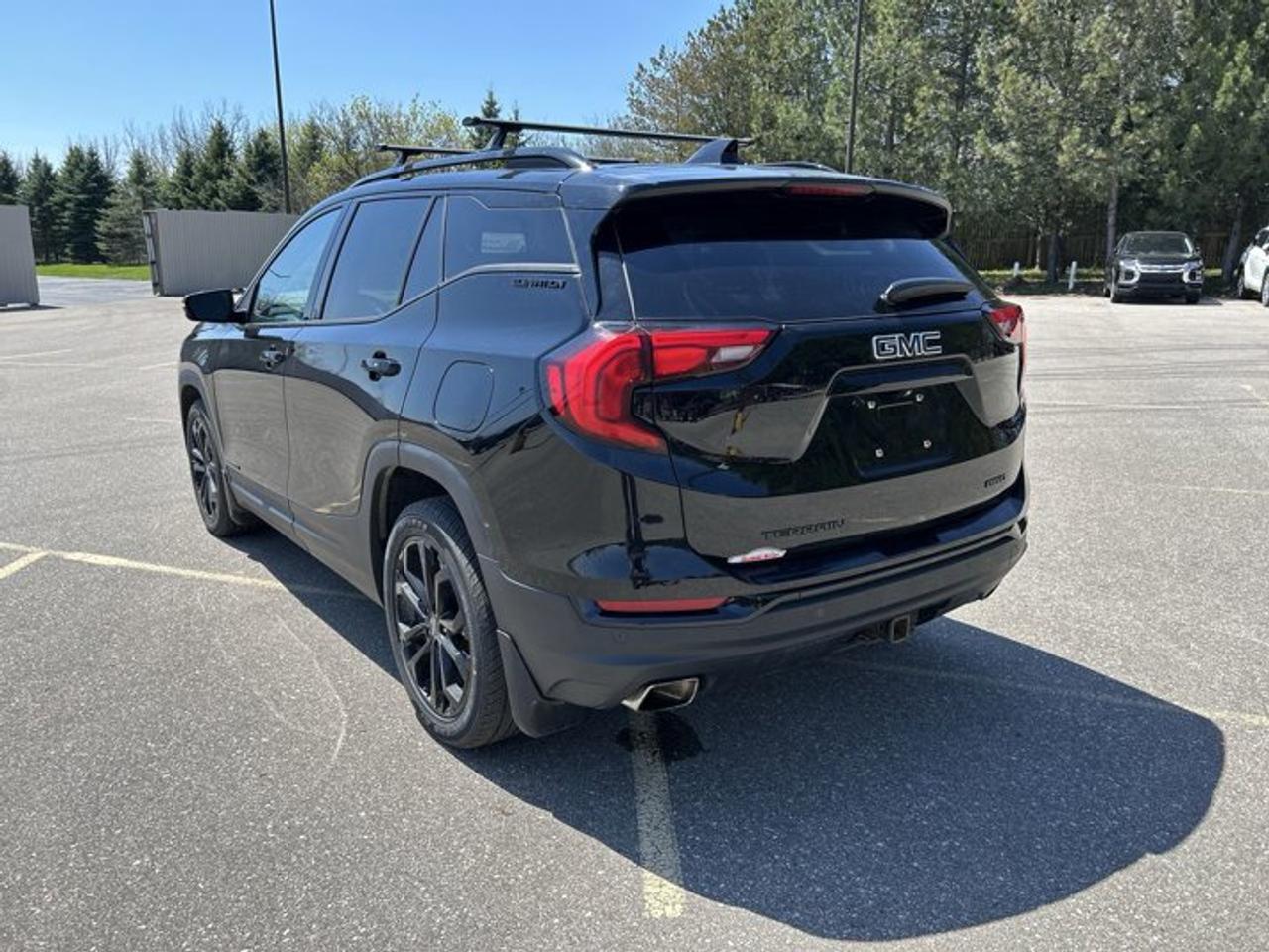 2020 GMC Terrain Elevation | One Owner | No Accidents | Leather Seats | Heated Steering Wheel Photo