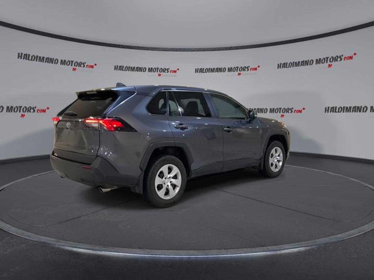2023 Toyota RAV4 LE AWD Photo