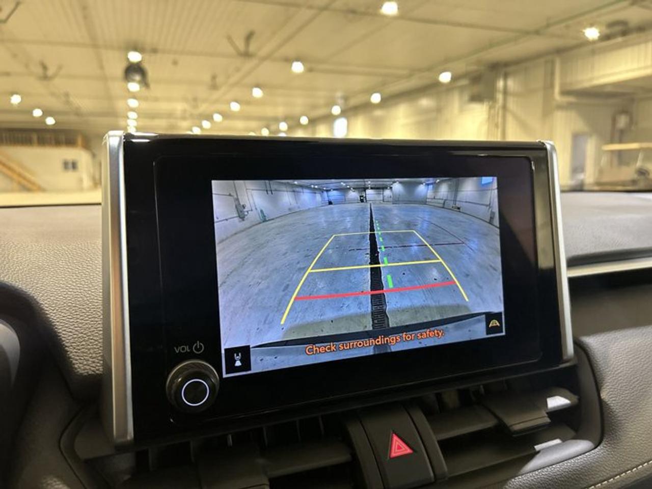 2023 Toyota RAV4 LE AWD Photo