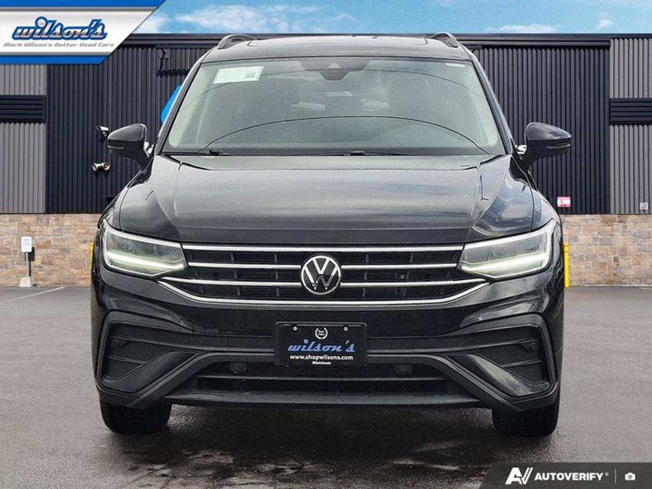 2024 Volkswagen Tiguan Comfortline AWD | Sunroof | Leatherette | Adaptive Cruise | Heated Wheel + Seats | Rear Cam & More ! Photo