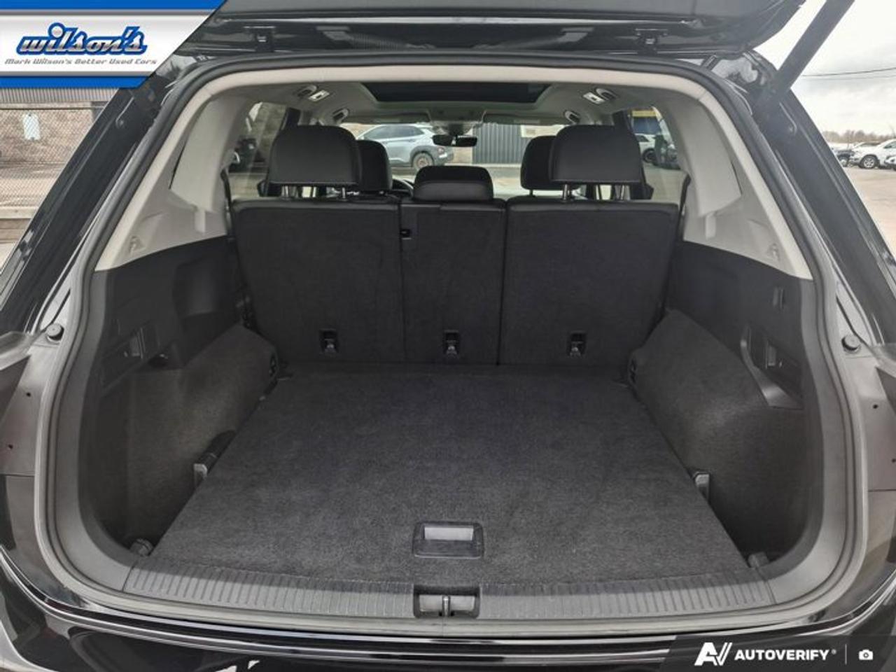 2024 Volkswagen Tiguan Comfortline AWD | Sunroof | Leatherette | Adaptive Cruise | Heated Wheel + Seats | Rear Cam & More ! Photo