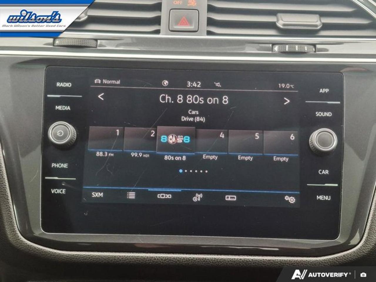 2024 Volkswagen Tiguan Comfortline AWD | Sunroof | Leatherette | Adaptive Cruise | Heated Wheel + Seats | Rear Cam & More ! Photo