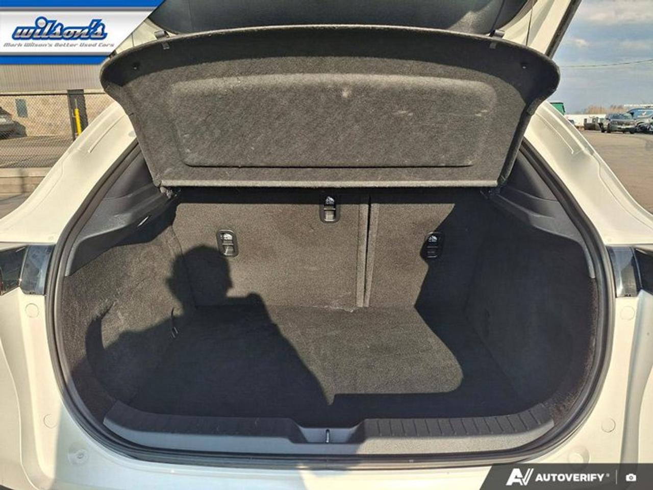 2024 Mazda CX-30 GS Luxury AWD | Leather | Sunroof | Power Seat | Heated Wheel + Seats | Radar Cruise | and More ! Photo
