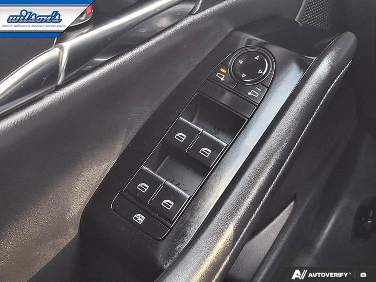 2024 Mazda CX-30 GS Luxury AWD | Leather | Sunroof | Power Seat | Heated Wheel + Seats | Radar Cruise | and More ! Photo
