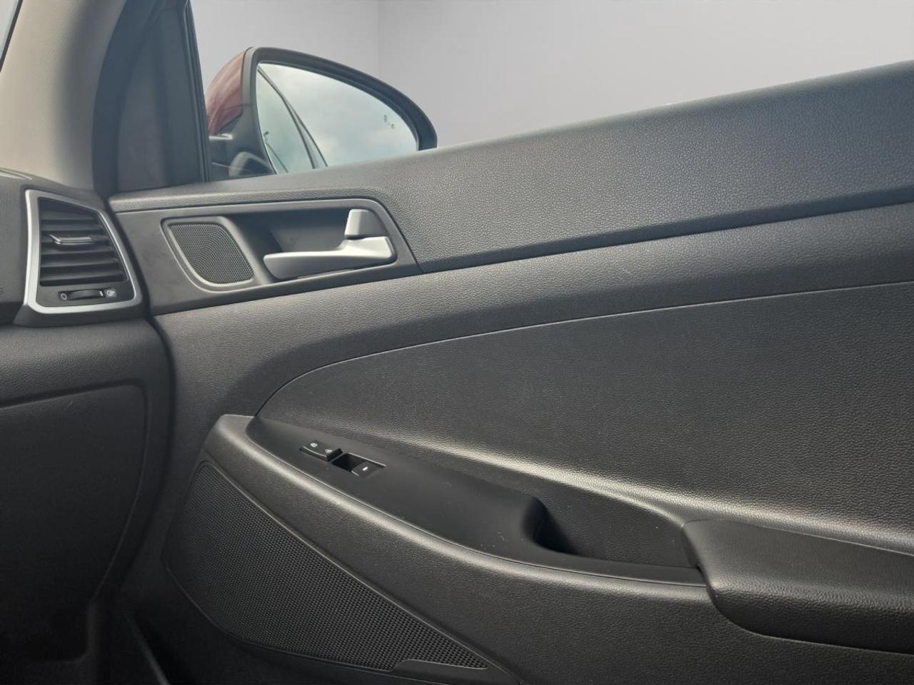 2016 Hyundai Tucson Luxury Photo