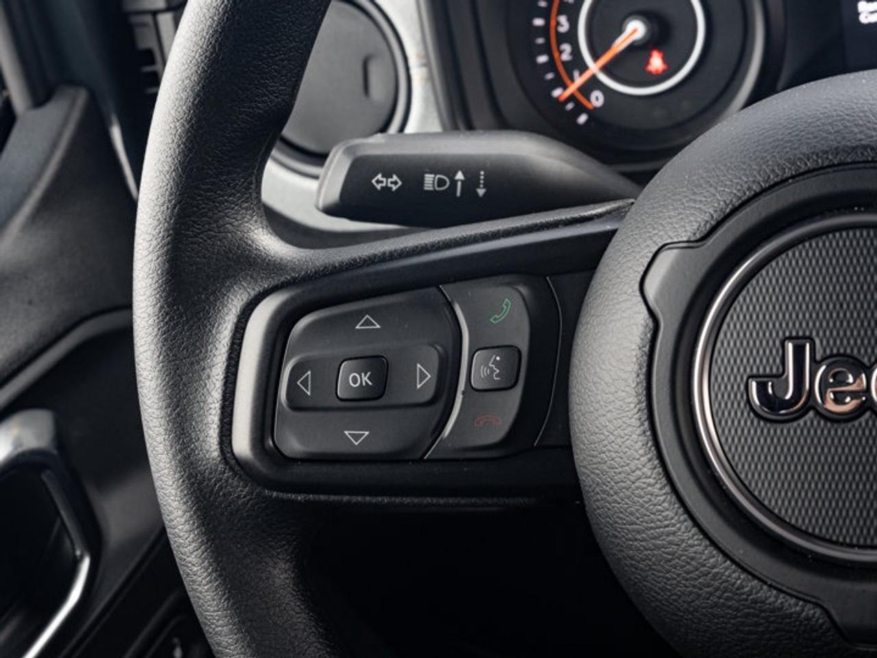 2025 Jeep Wrangler SPORT Photo