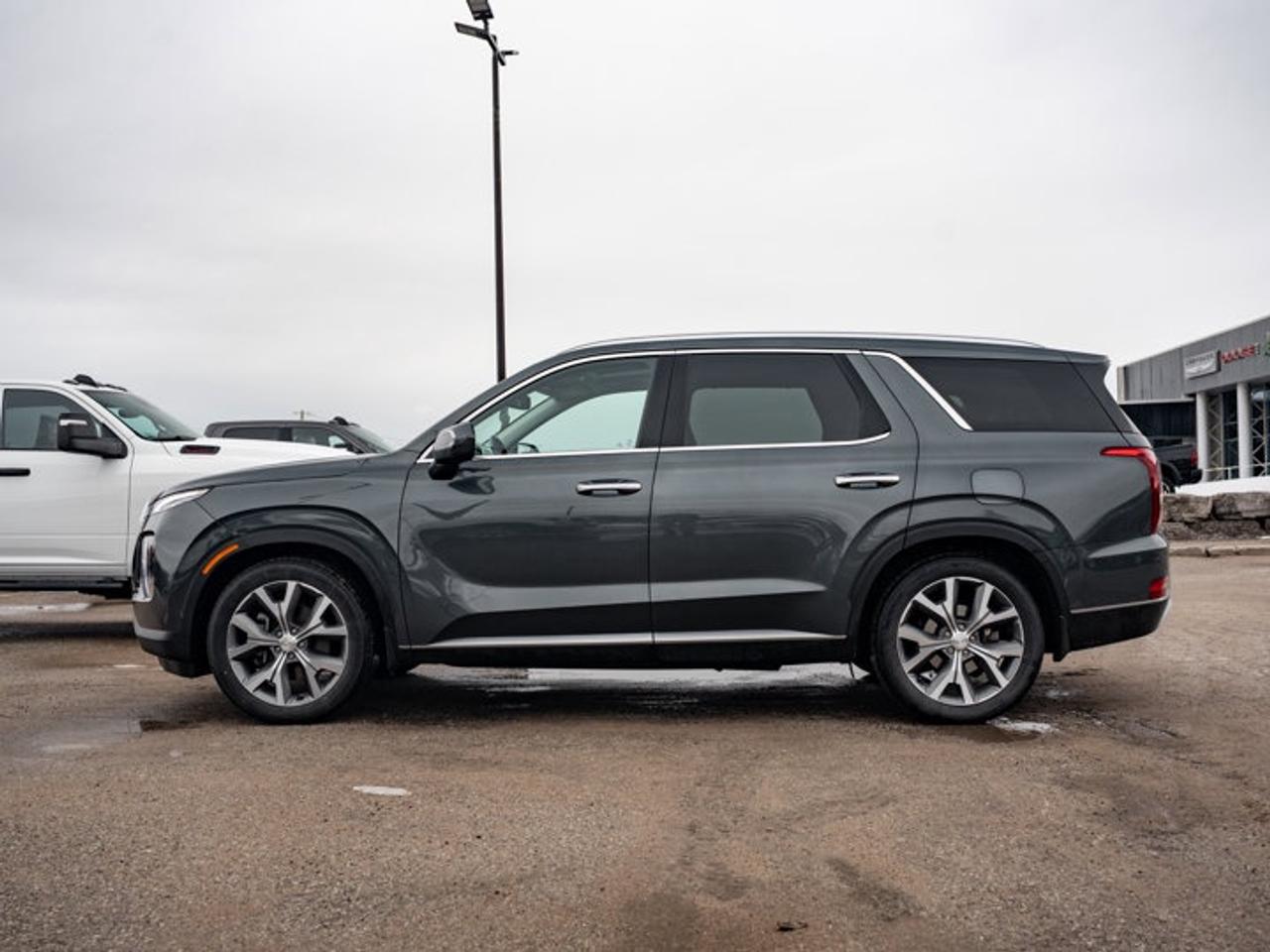 2022 Hyundai PALISADE LUXURY Photo4