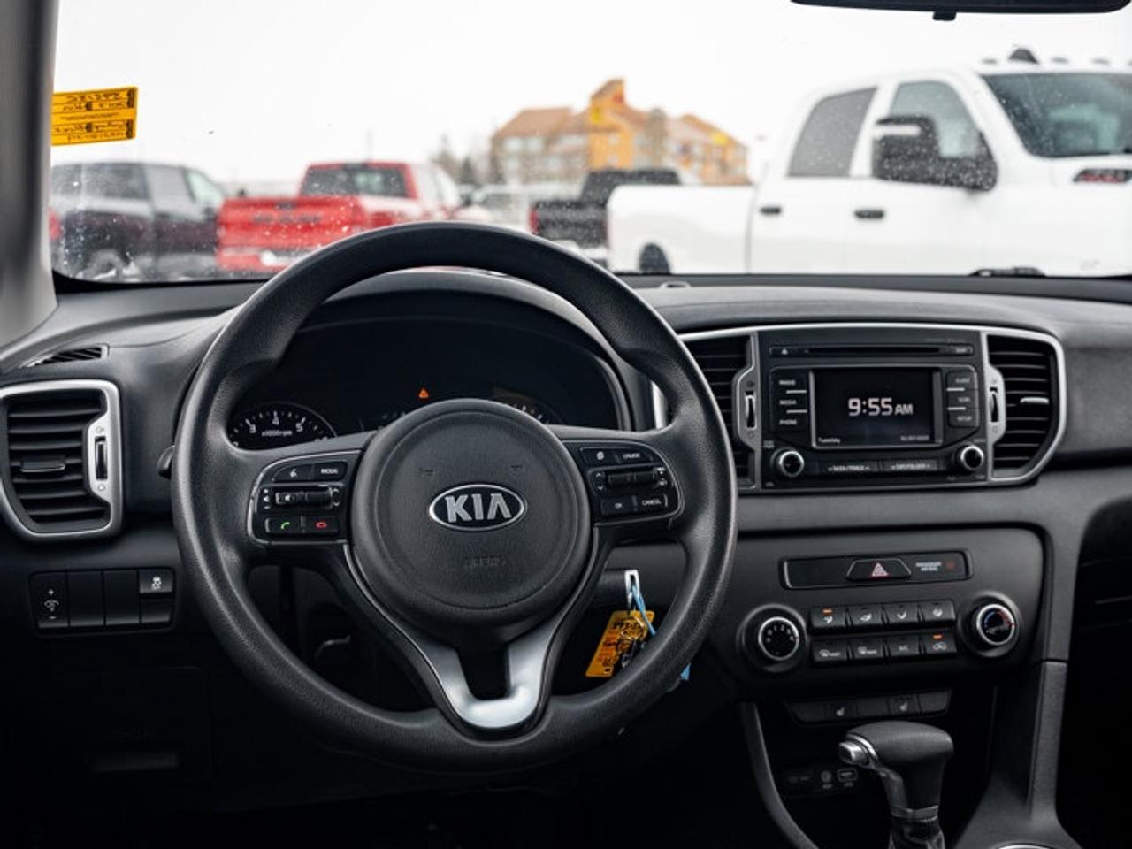 2017 Kia Sportage LX Photo2