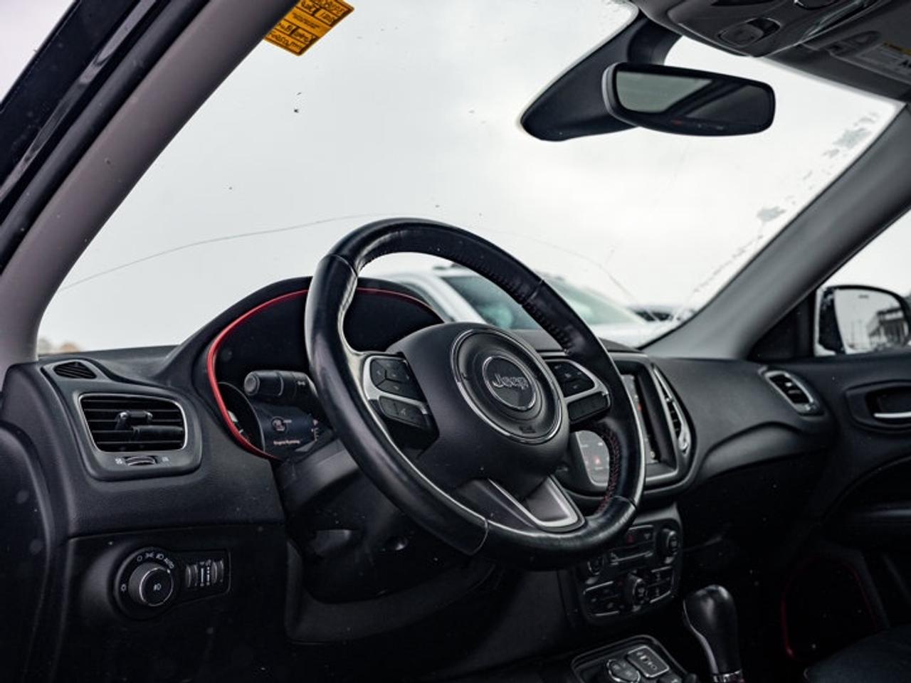 2021 Jeep Compass Trailhawk Photo