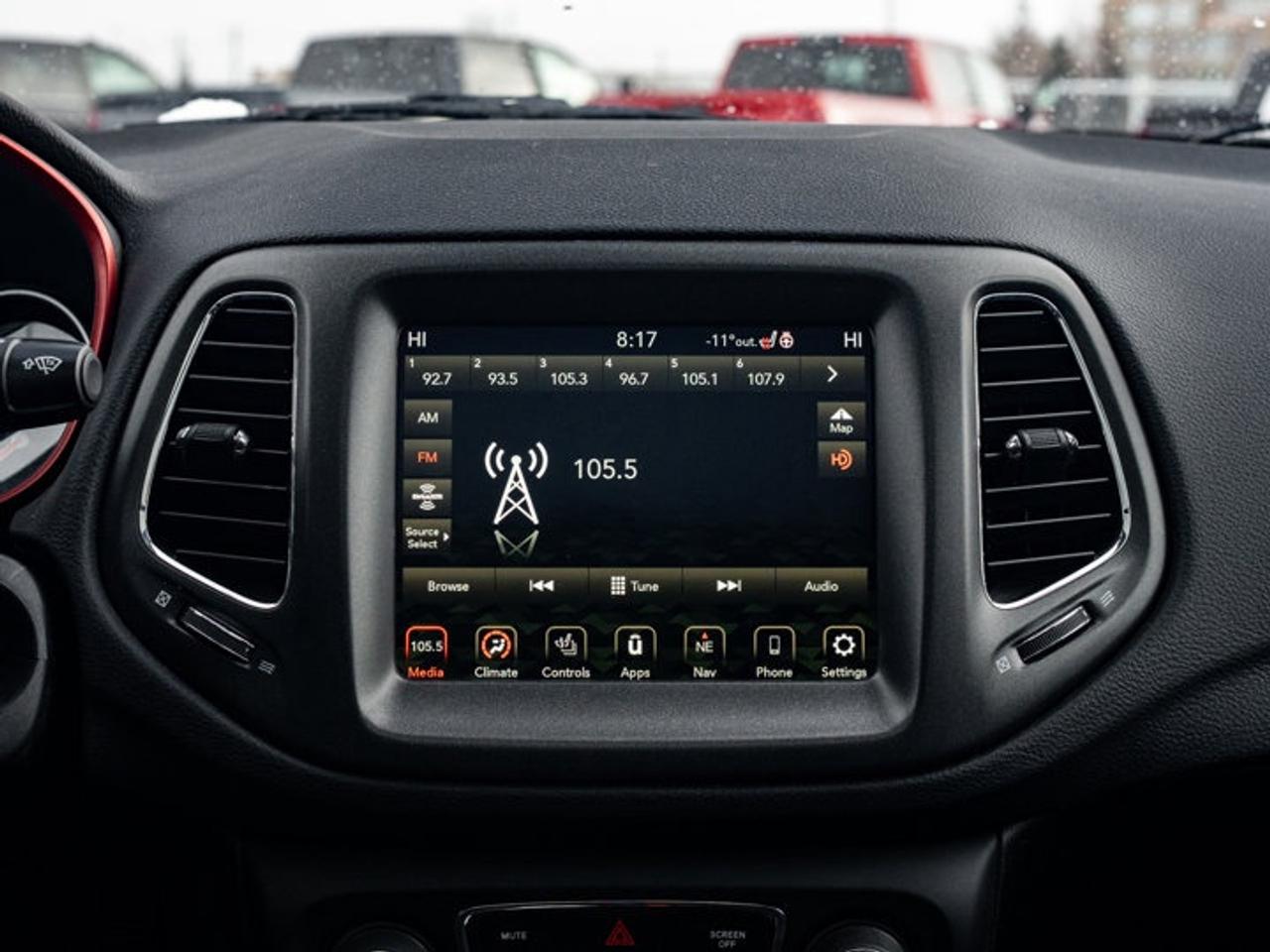 2021 Jeep Compass Trailhawk Photo