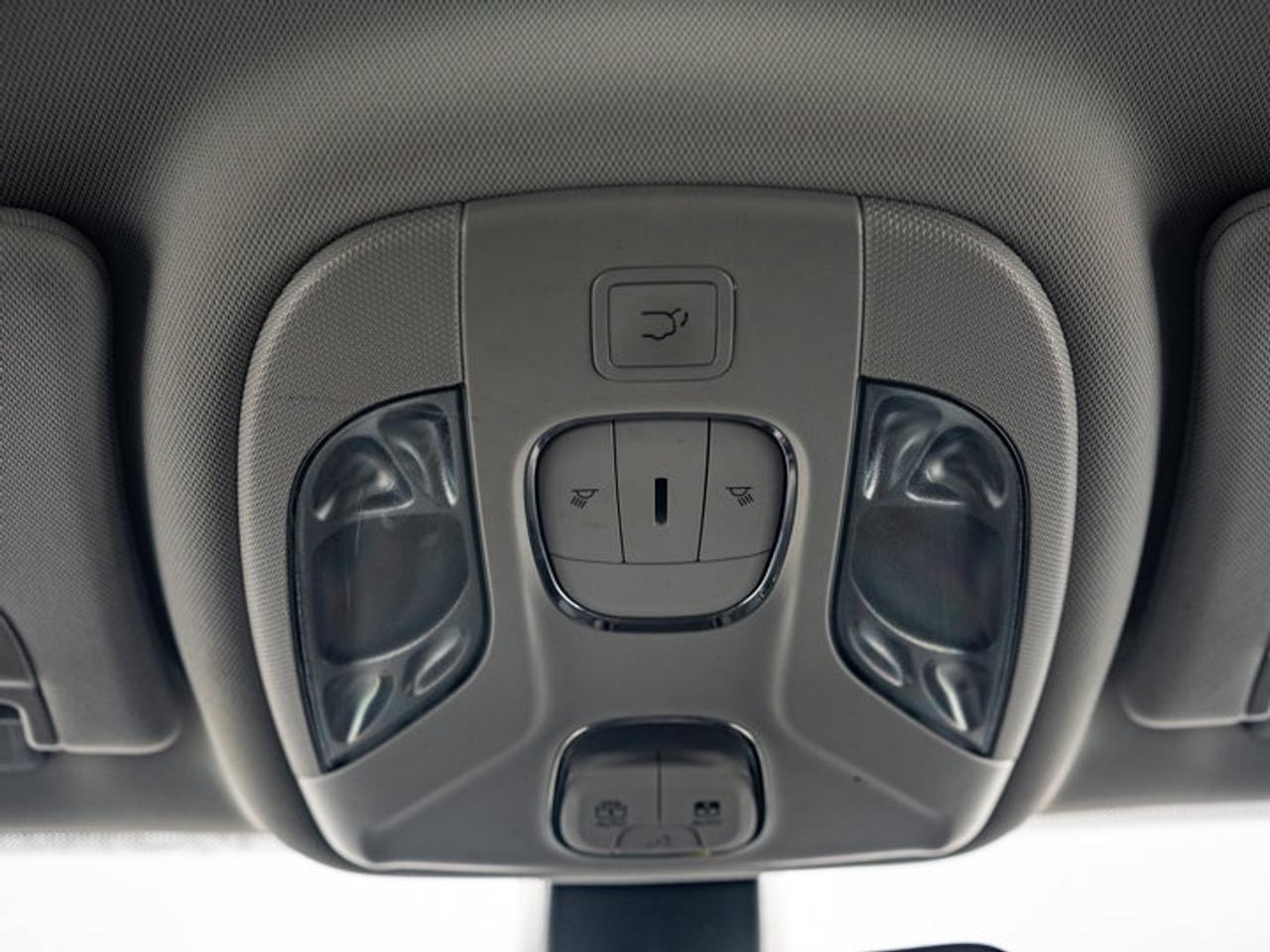 2021 Jeep Compass Trailhawk Photo