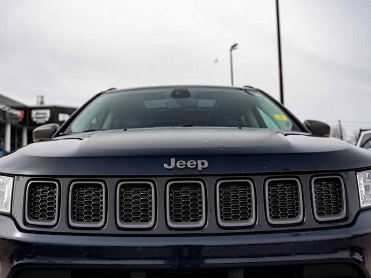 2021 Jeep Compass Trailhawk Photo