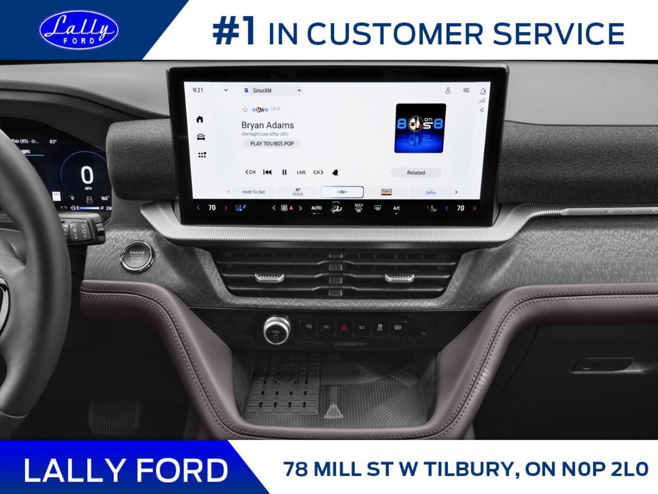 2026 Ford Explorer Platinum 4WD Photo