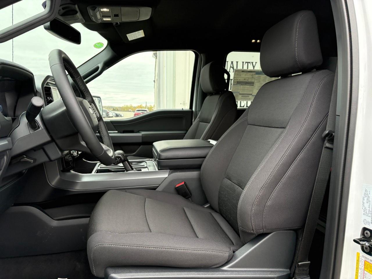 2026 Ford F-150 XLT 4WD SuperCrew 5.5' Box Photo